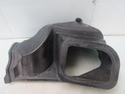 Mercedes vito w638 98r 2.2 cdi впуск воздухозаборник труба воздуха трубка a6388310105 фото №1