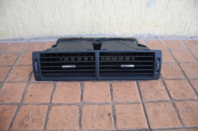 Решётка обдув средняя audi a4 b6 фото №1