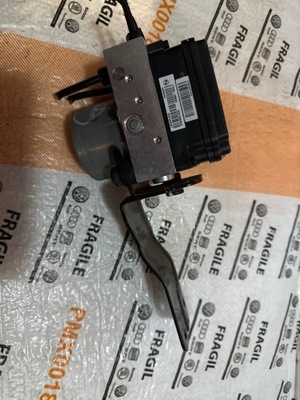 Насос abs kia ceed iii proceed j7589-36800 фото №1