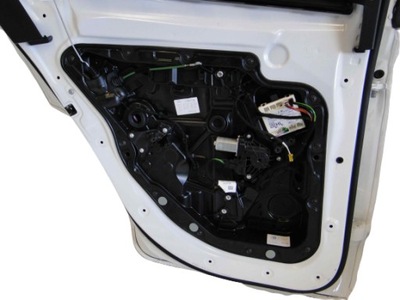 Модуль блок управления дверь mercedes-benz оригинальный номер a2059004421 фото №1