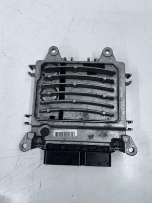 ECU KOMPIUTERIS VALDIKLIS MODULIS VARIKLIO MERCEDES A6519005901 