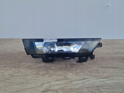 Skoda rapid po рестайлінг 17-21 rok правий протитуманна фара оригінальний номер фото №1