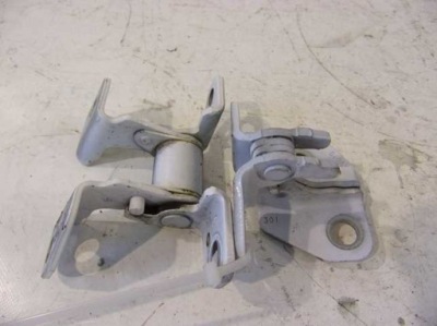 Jeep grand cherokee wk2 петли дверь правых перед фото №1