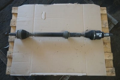 Toyota prius iii xw30 dw11r 1.8b права привідний вал шарнір 4341047030 фото №1