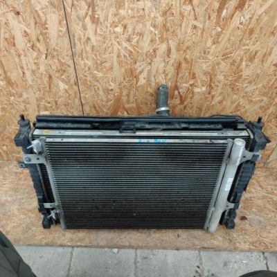 Радіатор вентилятор комплект citroen c4 picasso ii 2.0 bluehdi фото №1