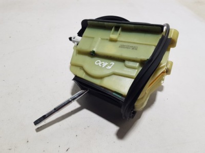 Кулиса кулиса  mercedes w204 w212 w207 фото №1