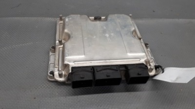 0281010877 бортовий комп'ютер peugeot 406 2.2 hdi фото №1