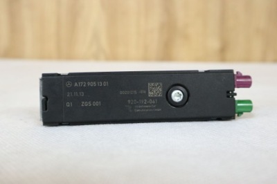 Mercedes slk r172 усилитель антенны a1729051301 фото №1