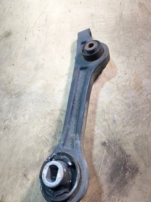 Dodge charger 2015 рычаг передний фото №1