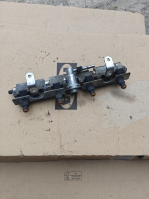 Молдинг впрыскная mini cooper 1.6 r50 r53 фото №1