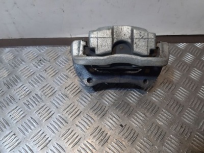 Buick encore i 22993210 супорт гальмівний передній фото №1