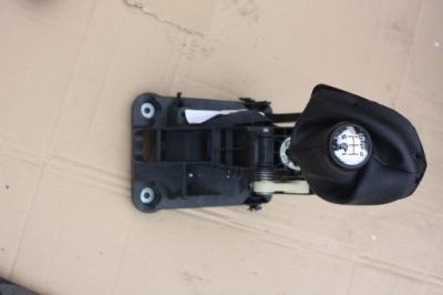 Вибірник передач peugeot 308 1,6 b фото №1