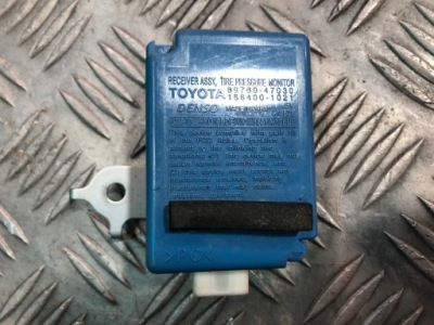 Toyota prius iii модуль тиску шин 89760-47030 фото №1
