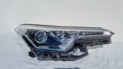 Лампа toyota c-hr 16-19 правий перед eu фото №1