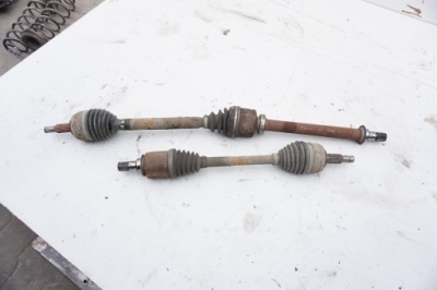 Привідний вал правий перед renault scenic 3 iii fl 1.5 dci фото №1