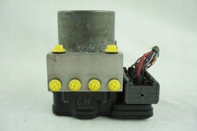 Насос abs toyota hilux 44540-71500 89541-71530 фото №1