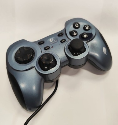 Pad przewodowy logitech (154/25)