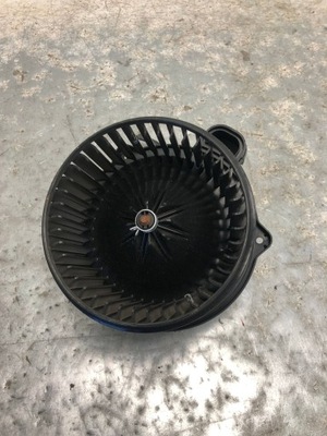 Повітродувка вентилятор kia rio iv 97113-h8000 фото №1