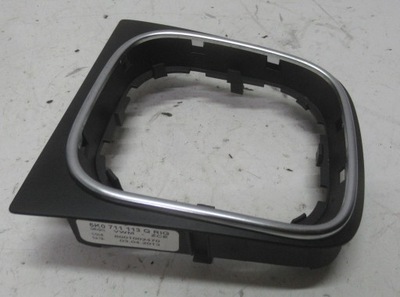 Vw jetta рамка переключения передач 5k0711113q фото №1