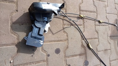 Замок правий перед mazda 2 1.4b 06r фото №1