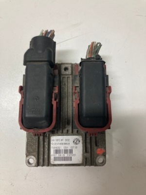Блок керування двигуна fiat grande punto 5sf3.m1d032 фото №1