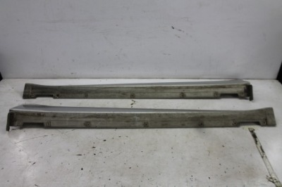 Молдинг накладка поріг права hyundai i40 n3s 11- фото №1