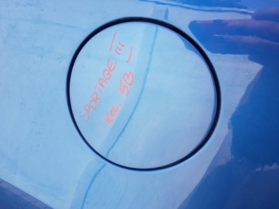 Kia sportage iii кришка заливної пального 5b 2010- фото №1