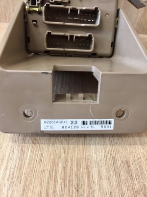 Subaru legacy iv/outback коробка запобіжників фото №1