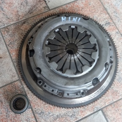 Mini cooper r56 1.6 зчеплення двомасовий маховик комплект фото №1