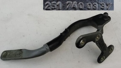 Петля крышки левый mercedes r 251 w251 2517400337 фото №1