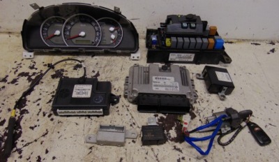 Набор стартовый иммобилайзер kia sorento i lift 2.5crdi europa фото №1