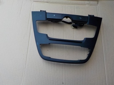 Рамка радио opel insignia a 13273523 фото №1