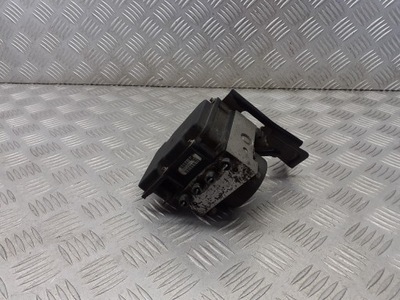 Насос abs renault clio iii 1.2 8200747140 фото №1