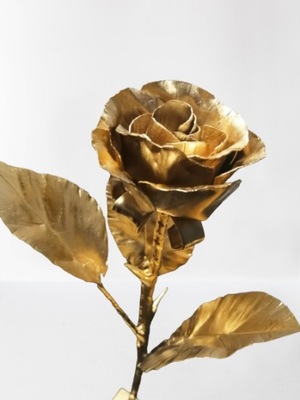 Wieczna złota róża z metalu wyjątkowy prezent