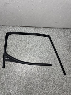 Прокладка двері правий перед combo e 2019-2025 berlingo partner proace фото №1