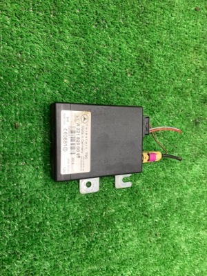 Mercedes w211 блок керування модуль webasto a2218200097 фото №1