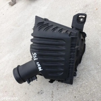 Корпус фільтра повітря оригінал 8513916 8513944 bmw 2 f45 f46 2.0d 19r фото №1