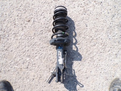 Амортизатор амортизаторна стійка передній лівий alfa romeo mito 50521021 фото №1