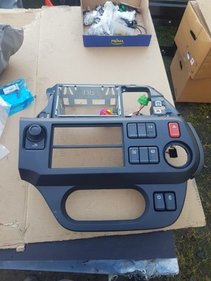 RAMKA KONSOLA OSŁONA OBUDOWA RADIA DAF XF 106