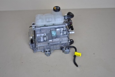 Kia niro інвертор 366102b005 sig5j210161 фото №1