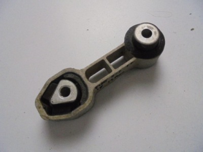 Подушка двигуна fiat 500 lift 1.2 бензин 2018 rok фото №1