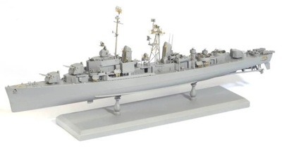 Dragon 1046 U.S.S. Chevalier DD-805 1945 skala 1:350