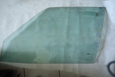 40/14 saab 9000 скло двері лівий перед фото №1