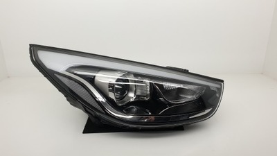Hyundai ix35 lift звичайна лінза bez leda лампа права фото №1