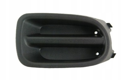 Заглушка бампера противотуманная фара правая nissan almera00-02 фото №1