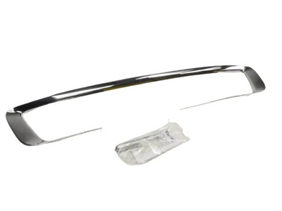 Рамка решітка радіатора хром dacia sandero 7711059638 фото №1