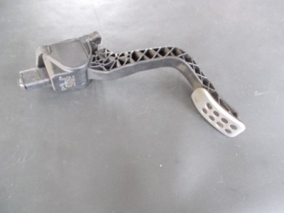 Потенціометр газу peugeot 206 cc фото №1