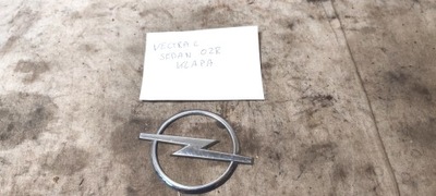 OPEL VECTRA C SEDAN 02R EMBLEMAT ZNACZEK LOGO KLAPY BAGAŻNIKA 31346-0100