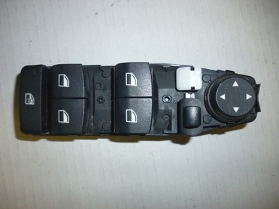 Панель окон bmw оригинальный номер 9208109 фото №1