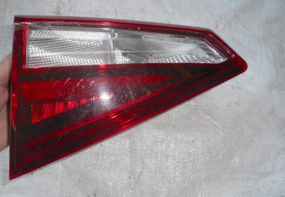 Seat arona лампа права задня w кришка led 6f9945308d фото №1